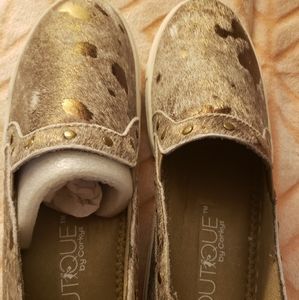 Corky's- Women's slip on sneakers